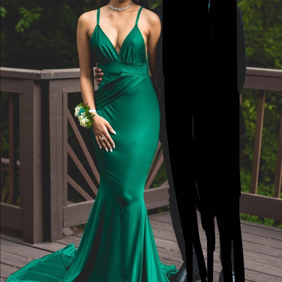 Prom Dress/Evening Gown - Picture 2 of 3